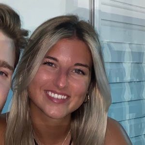 Meet your Posher, Natasha